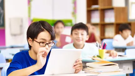 China interzice examenele scrise în primele două clase primare