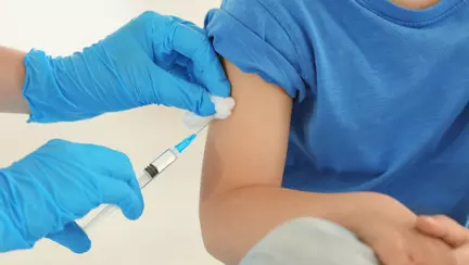 Copiii cu vârste cuprinse între 5-11 ani ar putea fi vaccinați anti-COVID-19 până la sfârșitul lui 2021