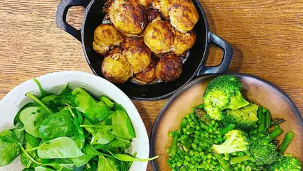 Rețeta lui Chef Florin Dumitrescu de chifteluțe sănătoase pentru copii pretențioși