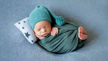 Serbia: Stimulente de peste 2.000 de dolari pentru femile care nasc primul lor copil