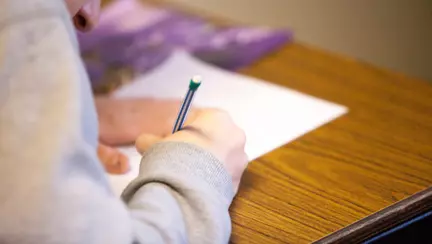 Cum să alegi caietele pentru școală? 5 criterii