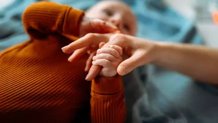 Drama unei femei al cărei copil suferă de Sindromul Pica. "Fiecare zi e o luptă! Sunt epuizată!"