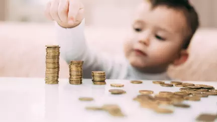 Când se pot suspenda alocațiile de stat pentru copii în România