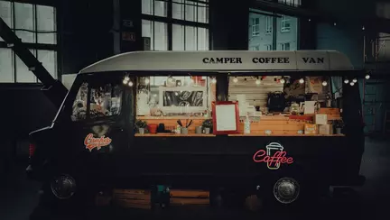 Iubești cafeaua? Află ACUM ce poți face pentru a transforma plăcerea într-o mică afacere!