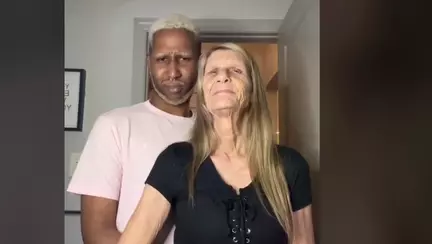 O bunică și soțul ei mai tânăr cu 37 de ani vor să facă primul lor copil