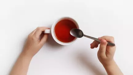 Ceaiuri recomandate copiilor în caz de răceală și gripă