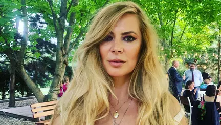 Kitty Cepraga își implică fiica de 7 ani în proiectele actoricești. "Probabil că mulți o să mă condamne!"