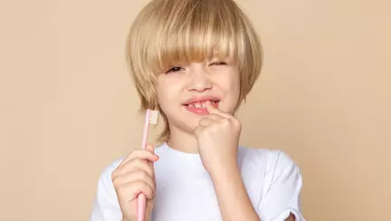 Igiena dentară la copii: cum să ai grijă de dinții piticului tău