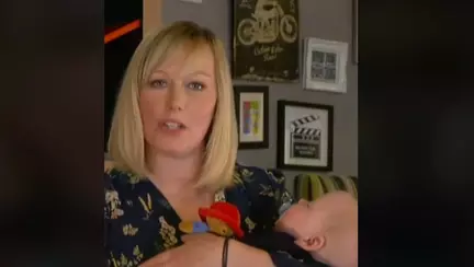 O femeie a adus pe lume un copil după ce i-au fost îndepărtate ovarele pentru a se vindeca de cancer