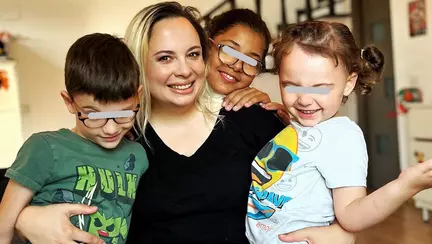 Laura Eremia, de la "Chefi fără limite", despre diagnosticul grav primit de fata cea mică. "Un fel de Steven Hawkins. Sunt 175 de cazuri în toată lumea"