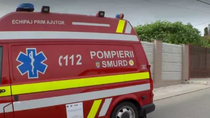 Argeș: O femeie și-a călcat, accidental, fata cu cu mașina