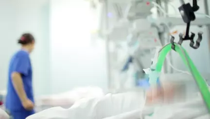 Focar de infecție cu bacteria Serratia Marcescens într-un spital din Iași. Mai mulți copii au murit