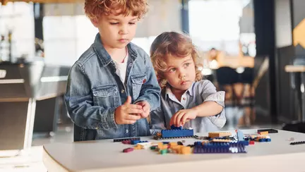 Investește sustenabil în jucăriile pentru copilul tău - află cum!