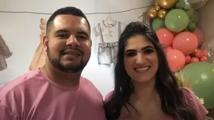 O femeie a adus pe lume șase copii în 10 minute. 32 de profesioniști din domeniul medical au asistat la naștere