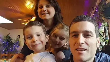 Un băiat de 13 ani a devenit primul copil din lume vindecat de cancer la creier. "Am urmărit cum tumora a dispărut complet!"