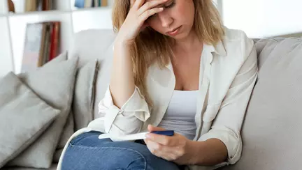 Scrisoarea emoționantă a unei mame pentru copilul pe care se pregătește să-l avorteze. "Ai putea avea ochii tatălui tău și nasul meu"