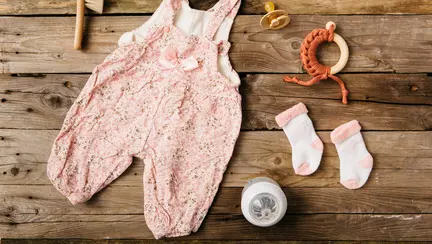 Cum alegi corect haine  pentru bebeluși?