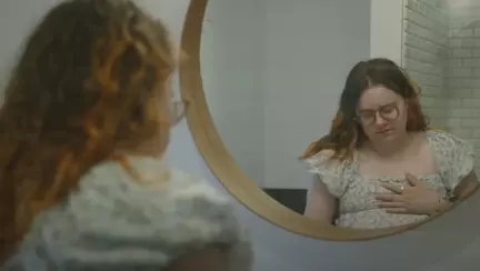 Trauma unei proaspete mame care a născut după ce și-a schimbat sexul și apoi a redevenit femeie. "Mă simt ca un monstru"