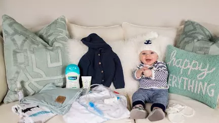 10 accesorii esențiale pentru bebeluși care te vor salva în sezonul rece