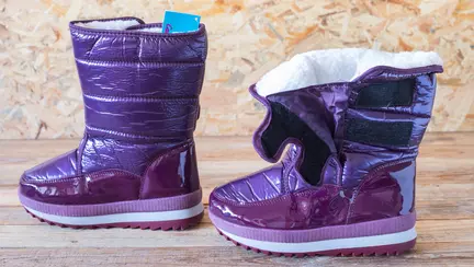 Cum alegi corect încălțămintea de iarnă a copiilor?