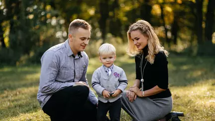 Cum cresti un copil sigur pe sine. 3 sfaturi pentru tinerii părinți