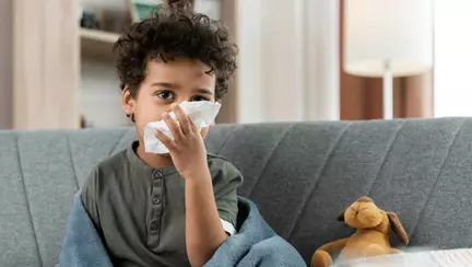 Alergiile de primăvară la copii: cum le recunoaștem sau prevenim?