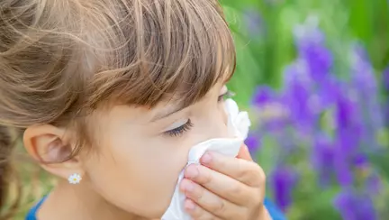 Copiii în vacanță sau în tabără – cum prevenim afecțiunile frecvente ale verii