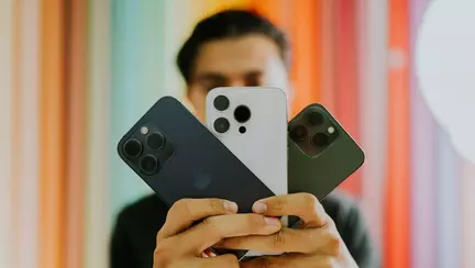 iPhone 18 nu se caută doar pentru siglă: diafragma variabilă și bateria din spatele alegerii Pro Max