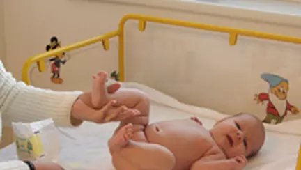 Cum tratezi iritatiile provocate de scutec