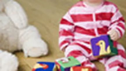 Sa se mai joace si singur