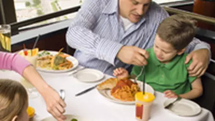 Cu domnii Goe la restaurant