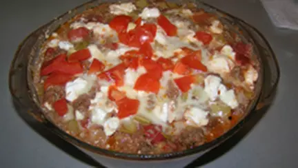 Sufleu de cartofi cu carne tocata si branza