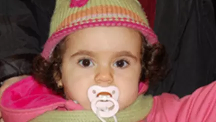 Ne dam cu gel pe gingii