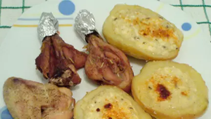 Cartofi cu branza la cuptor