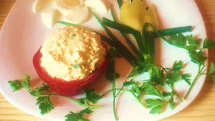 Salata din oua de Paste
