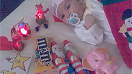 Mos Nicolae a venit la bebe