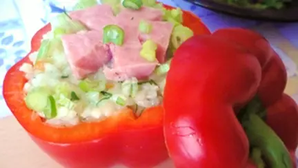 Ardei umplut cu orez si sunca