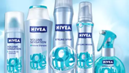 Gama NIVEA Volume Sensation