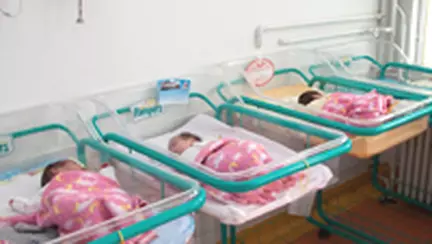 Maternitatea din Oradea a fost inclusa in proiectul Pampers si UNICEF