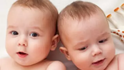 Gemenii cei diferiti