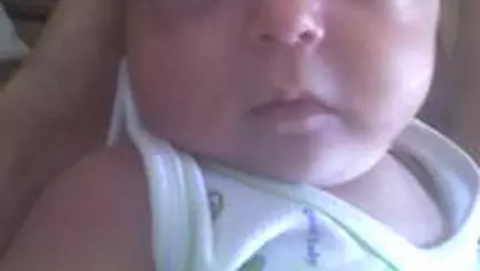 Am facut o mamica si o fetita fericite