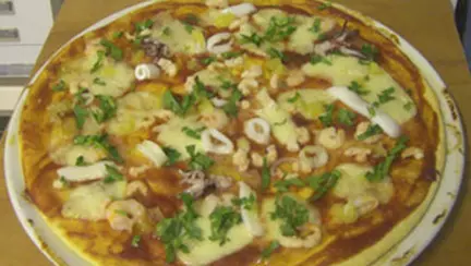 Pizza cu fructe de mare