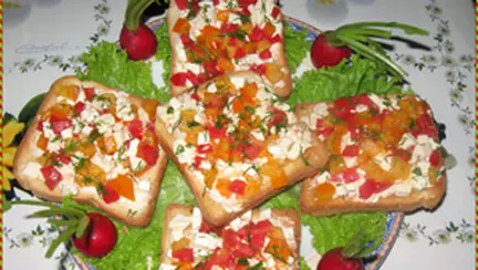 Sandwich-uri multicolore