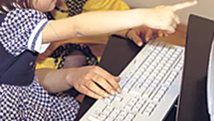 Raporteaza pornografia infantila online pe www.safernet.ro