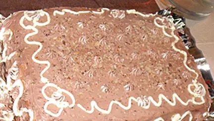 Tort de portocale si nuci, cu crema de ciocolata