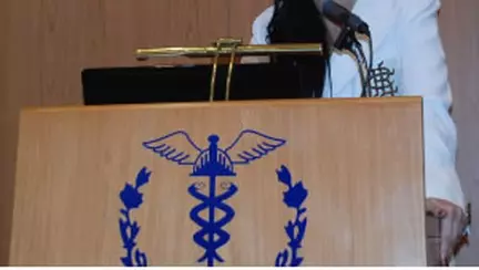 Fundatia "Pretuieste Viata" ofera asistenta gratuita mamelor aflate in dificultate