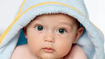 ACTIVE CENTER & WELEDA lanseaza programul Bebe activ