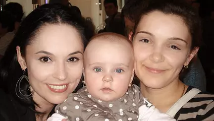 Andreea Marin Banica a prezentat "Scoala Mamelor" la HAPPY baby DAY aprilie