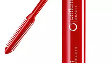 Mascara Maxi Lash, de la Oriflame