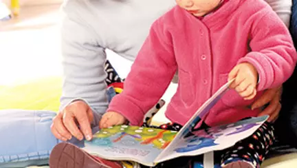 Sa ne invatam copiii sa (mai si) citeasca